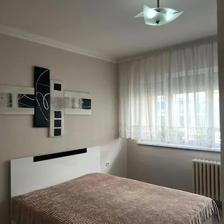 דירה Central Apartment